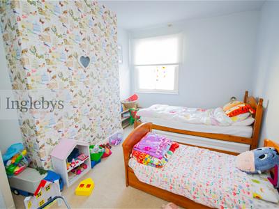 Picture 16